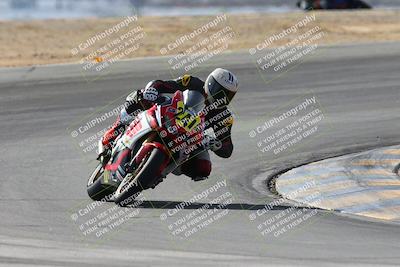 media/Feb-07-2025-CVMA Friday Practice (Fri) [[7034960ba2]]/2-Racer 2/Session 3 (Turn 8)/